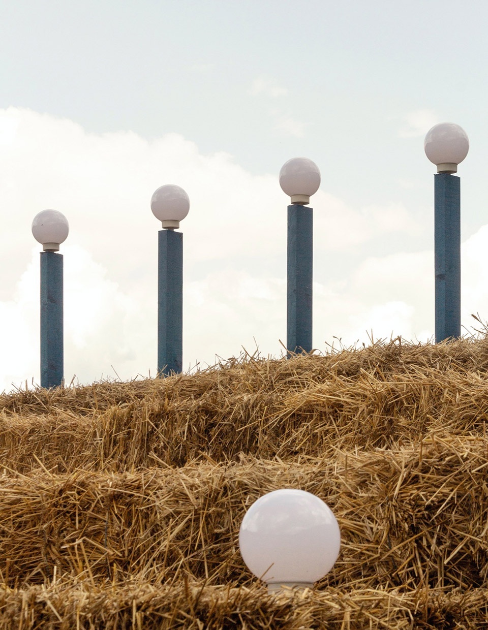 Temporary Installation at a Mountain Festival by atelier VRAC