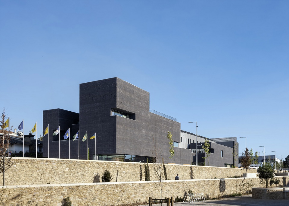 trofa town hall by noarq