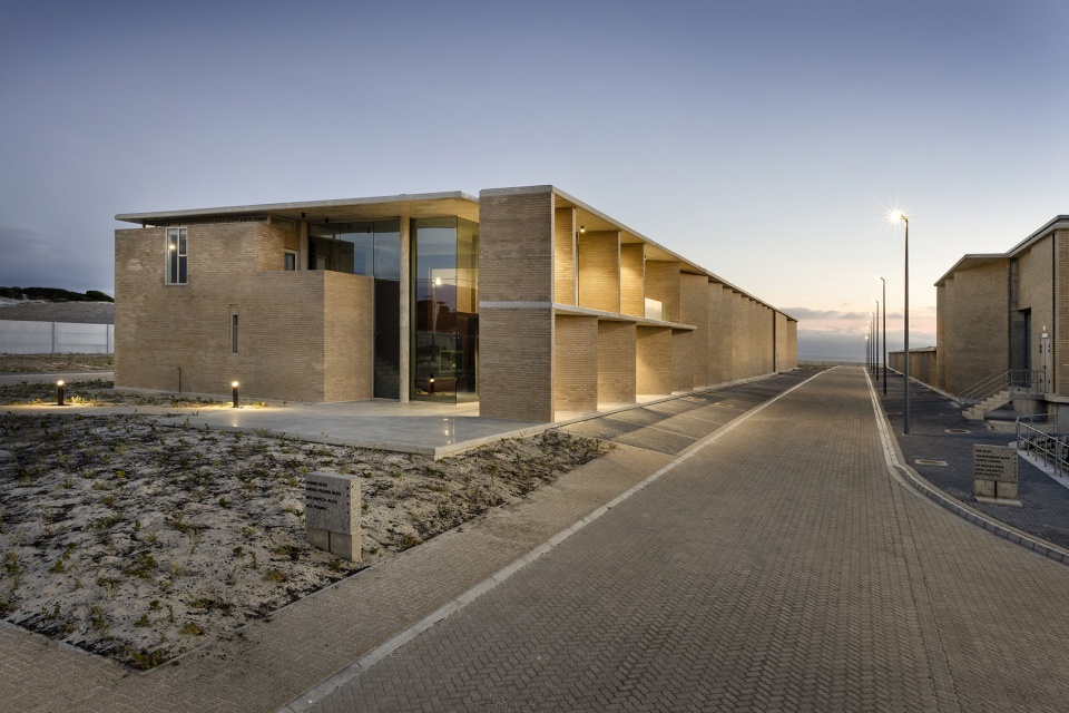 aquifer recharge plant by salt architects