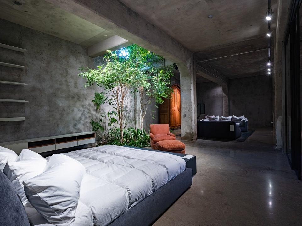 a tale of multiple cities cohlmeyer architectures enduring collaboration with montauk sofa
