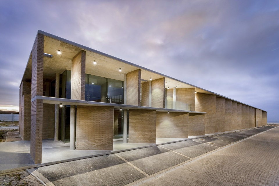 aquifer recharge plant by salt architects