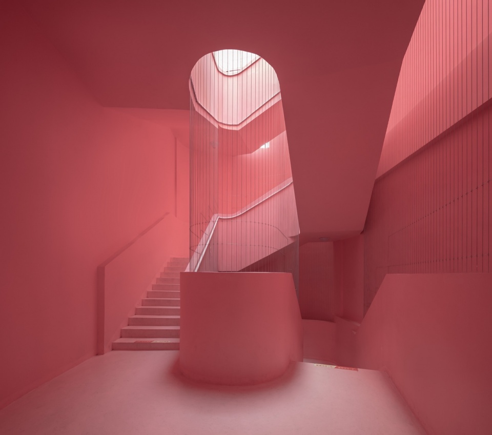Baoji Weibin No 1 School by c d Design Center