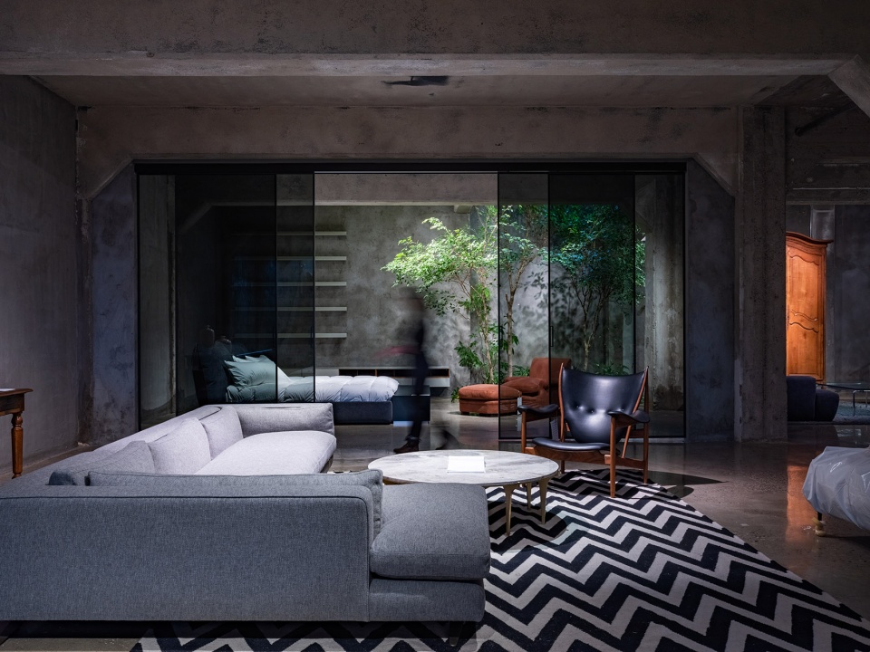 a tale of multiple cities cohlmeyer architectures enduring collaboration with montauk sofa