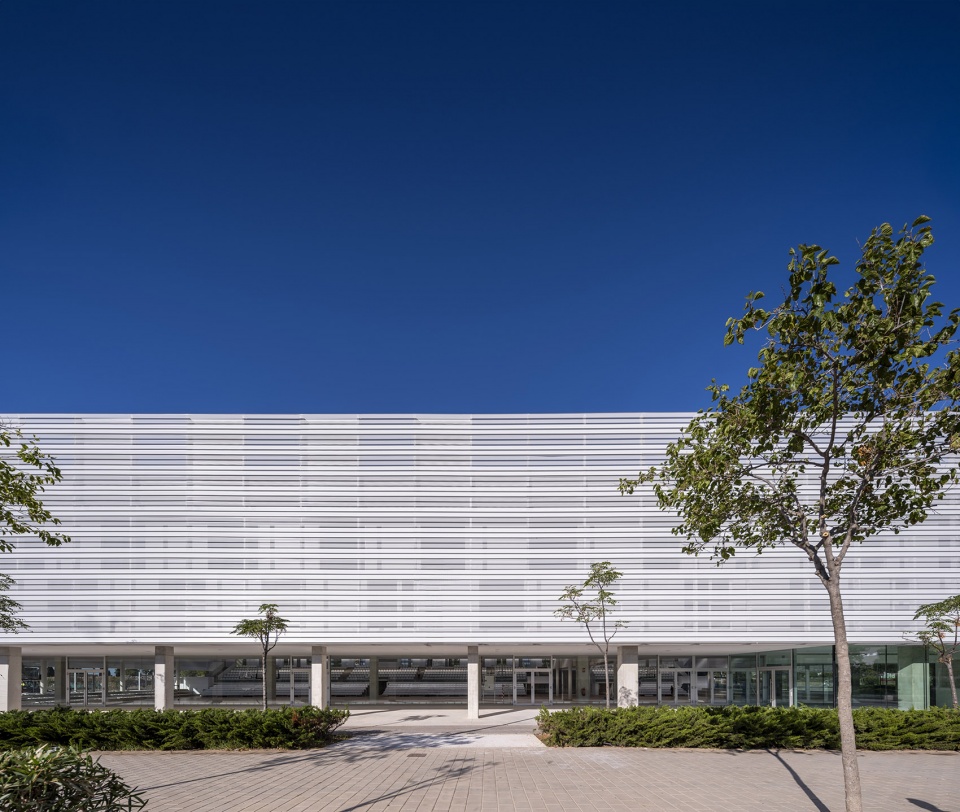 municipal sports pavilion in san vicente del raspeig by manuel costoya estudio de arquitectura naos 04 arquitectos