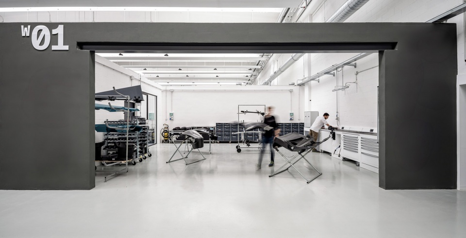 new podium advanced technologies headquarters by acc naturale architettura di cristiana catino plac architecture urban design