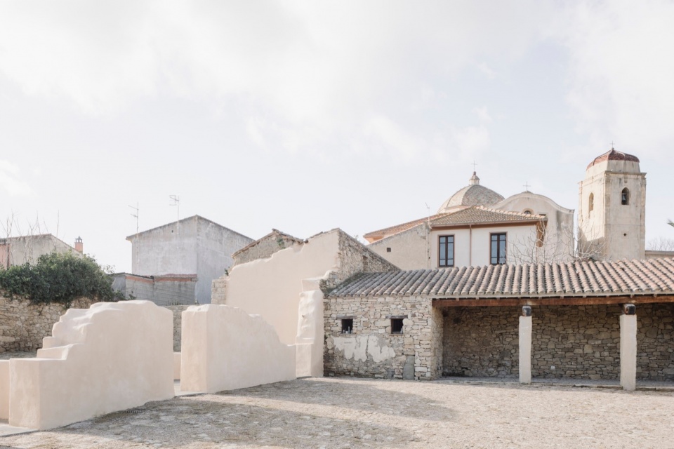 House of Traditions by Arch Martino Picchedda
