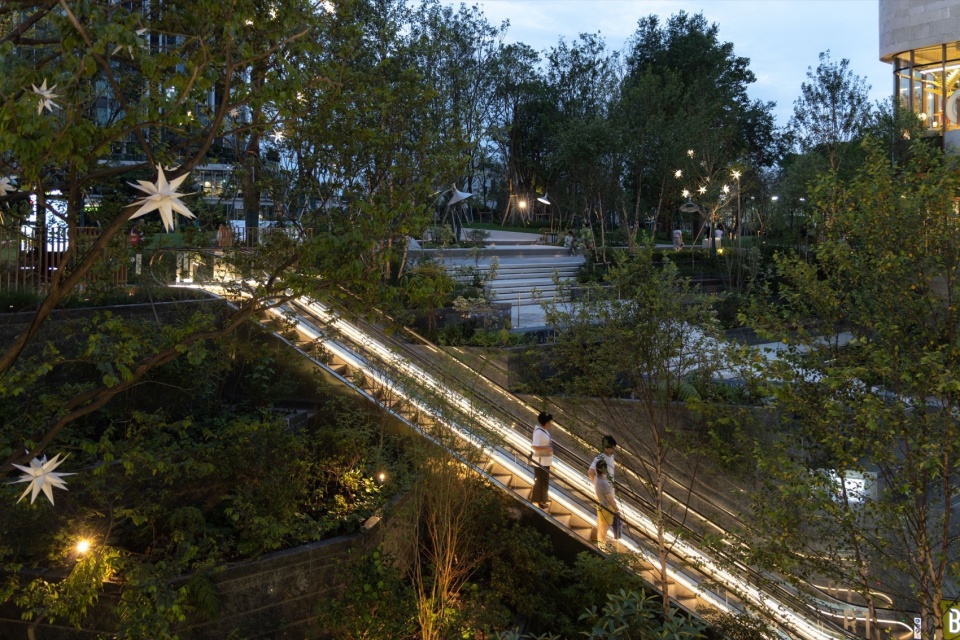 Midtown Forest Shanghai Xuhui Vanke Plaza Landscape Practice by THLA