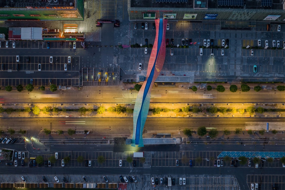 jianshe avenue pedestrian bridge by atelier cns
