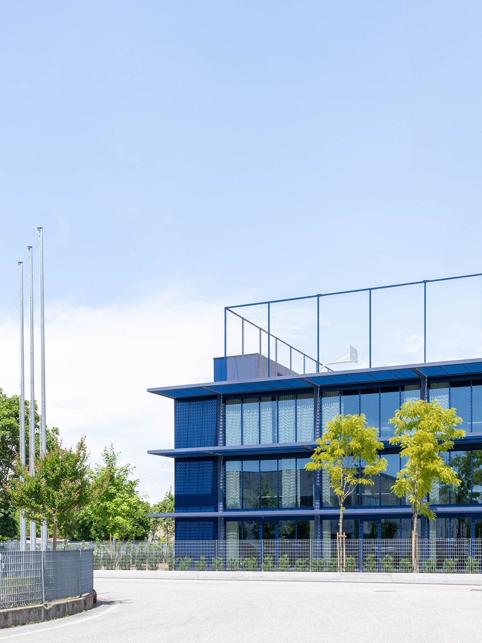 new office building by carlana mezzalira pentimalli