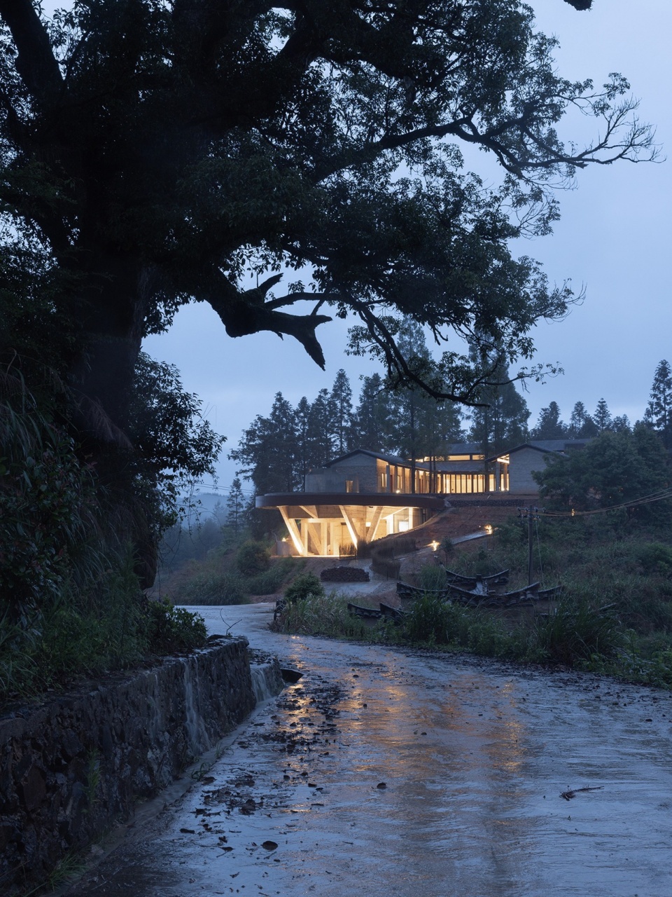 Commune STORE by Atelier Global