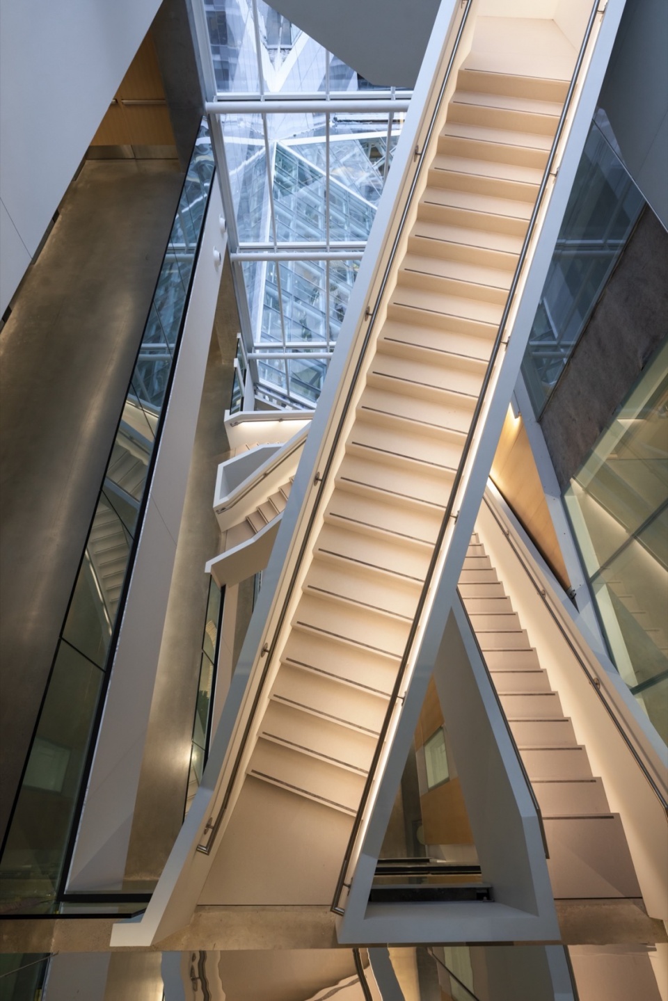 Hec Montreals Helene Desmarais Building by Provencher Roy