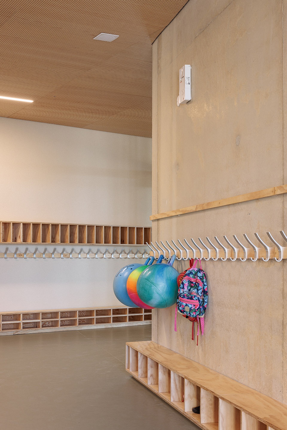 claudine hermann school by sam architecture