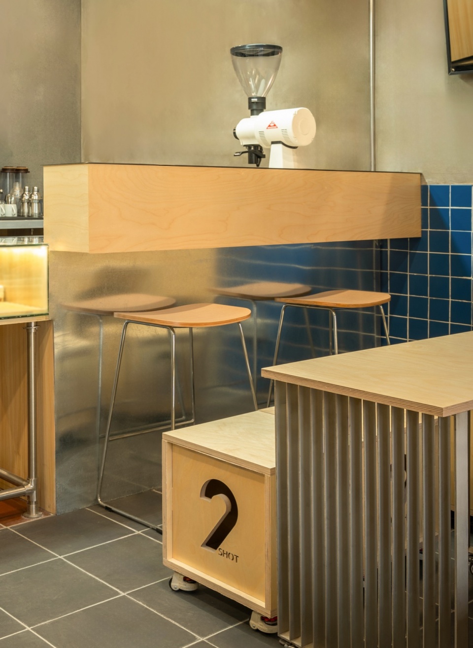 two shots coffee by wave design