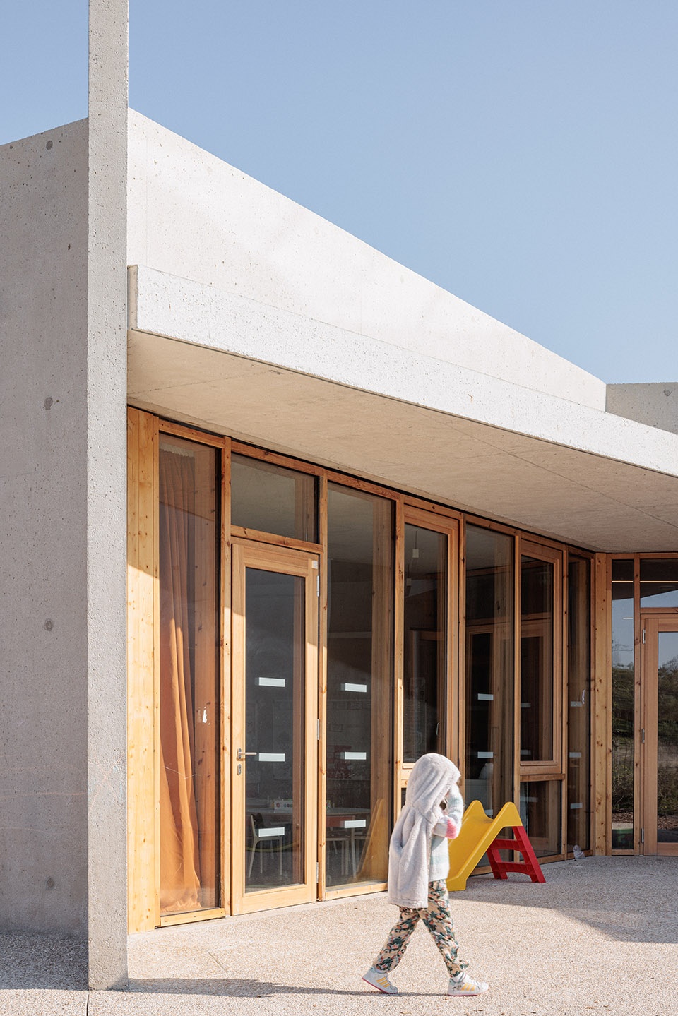 claudine hermann school by sam architecture