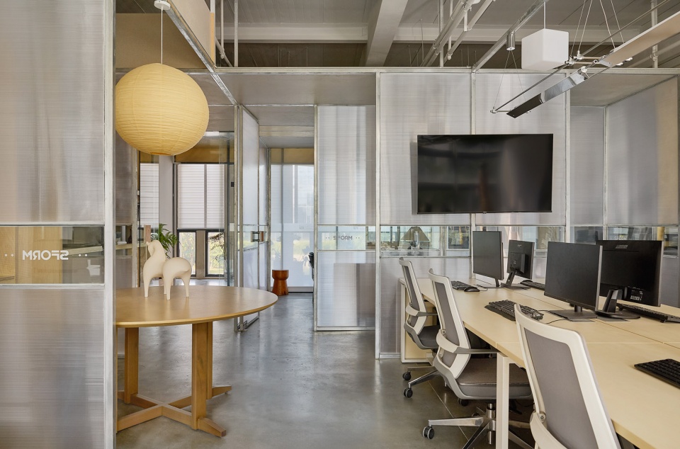 the poetic reinvention of the micro office by sform design