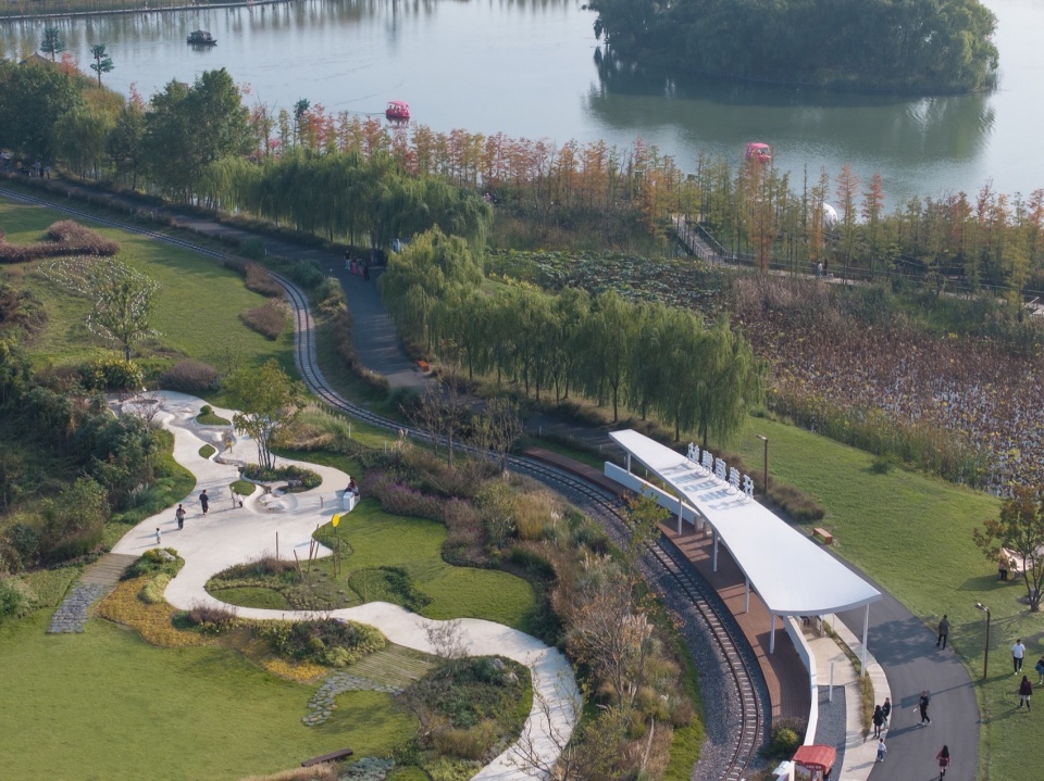 Modern Time Tourist Resort