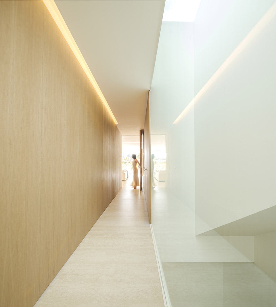 house in sotogrande by fran silvestre arquitectos