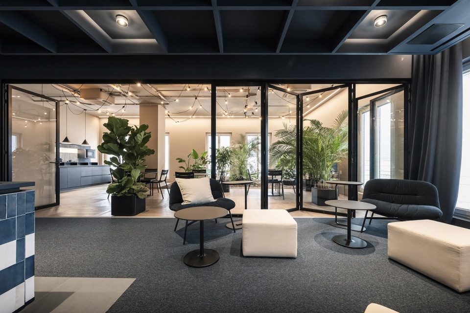 additive headquarters blue boxscape by noa