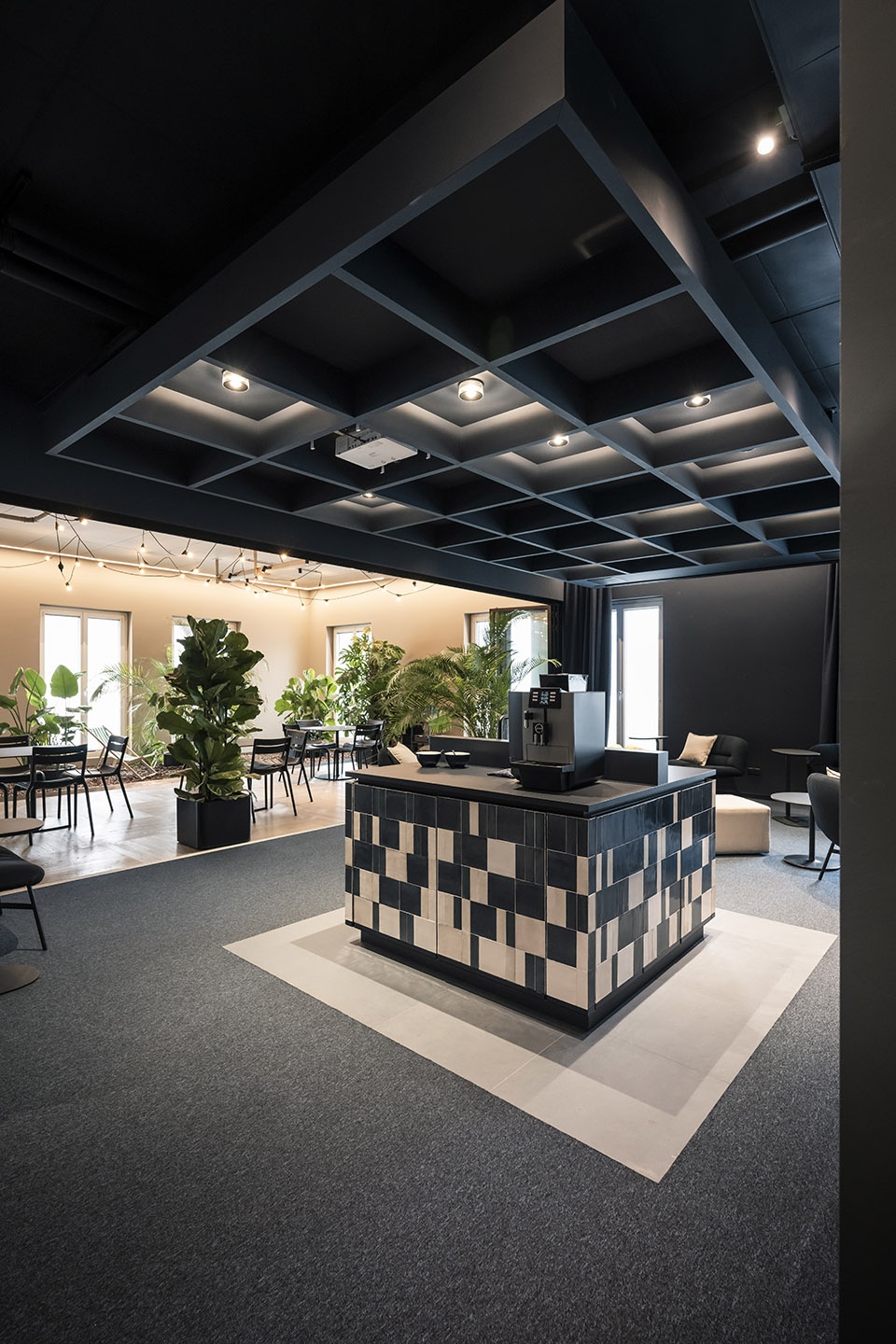 additive headquarters blue boxscape by noa