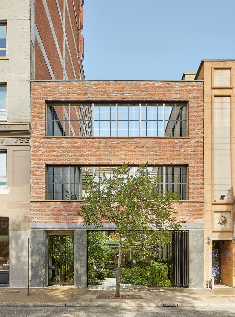 a tale of multiple cities cohlmeyer architectures enduring collaboration with montauk sofa
