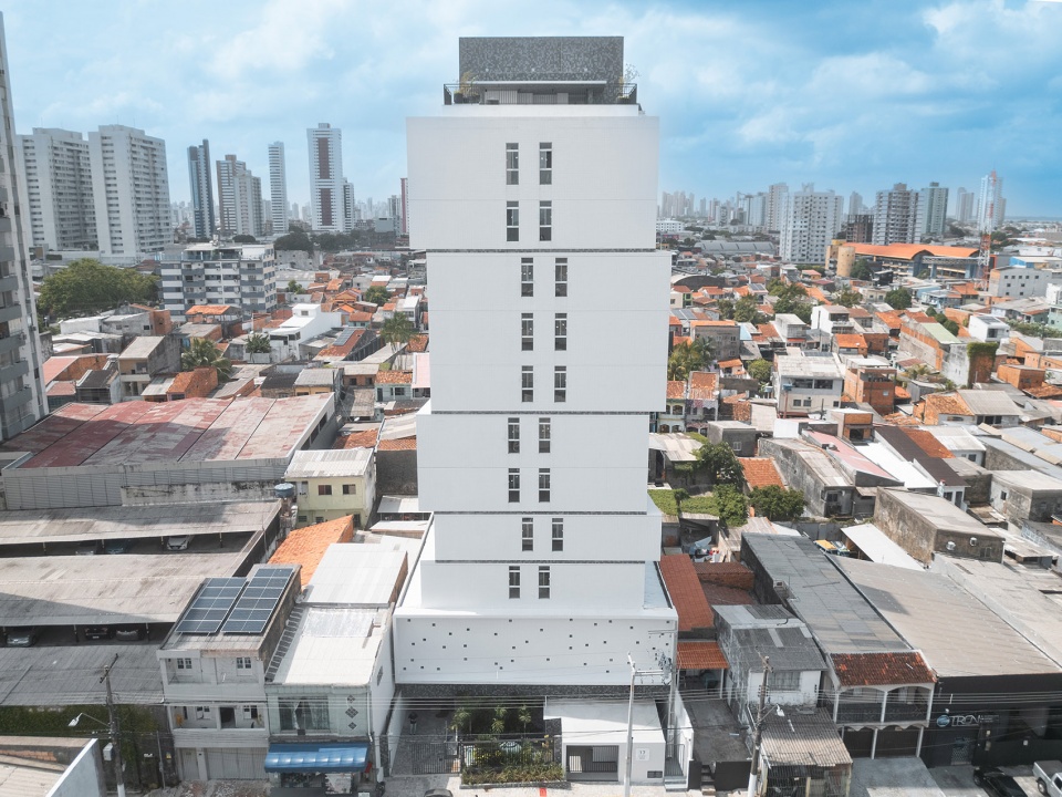 building 17 cinco zero by ari arquitetos