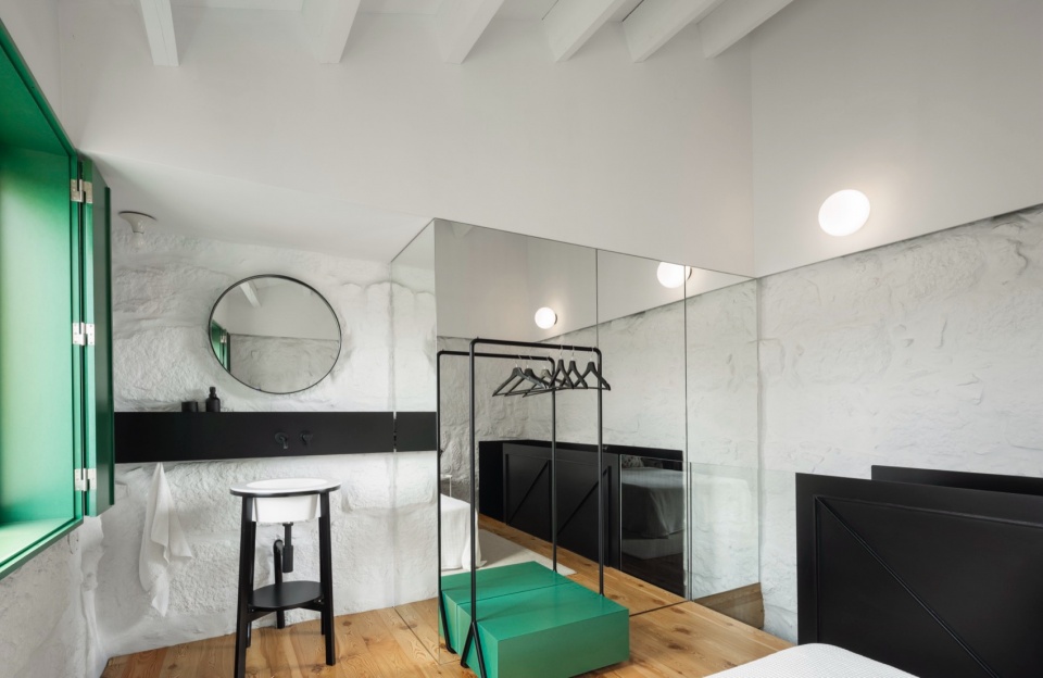Covelo House spaceworkers