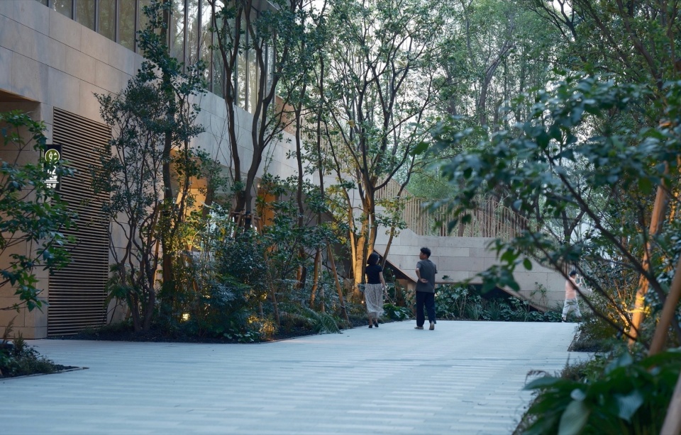 Midtown Forest Shanghai Xuhui Vanke Plaza Landscape Practice by THLA