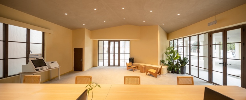 Yangbei Village CCP Elderly Day Care Center by Studio 10