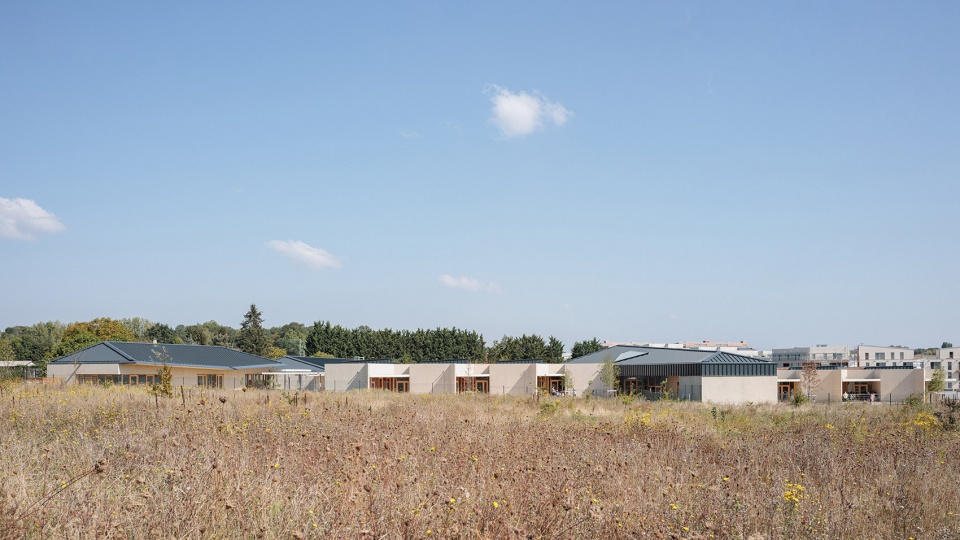 claudine hermann school by sam architecture
