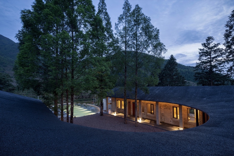 Commune STORE by Atelier Global