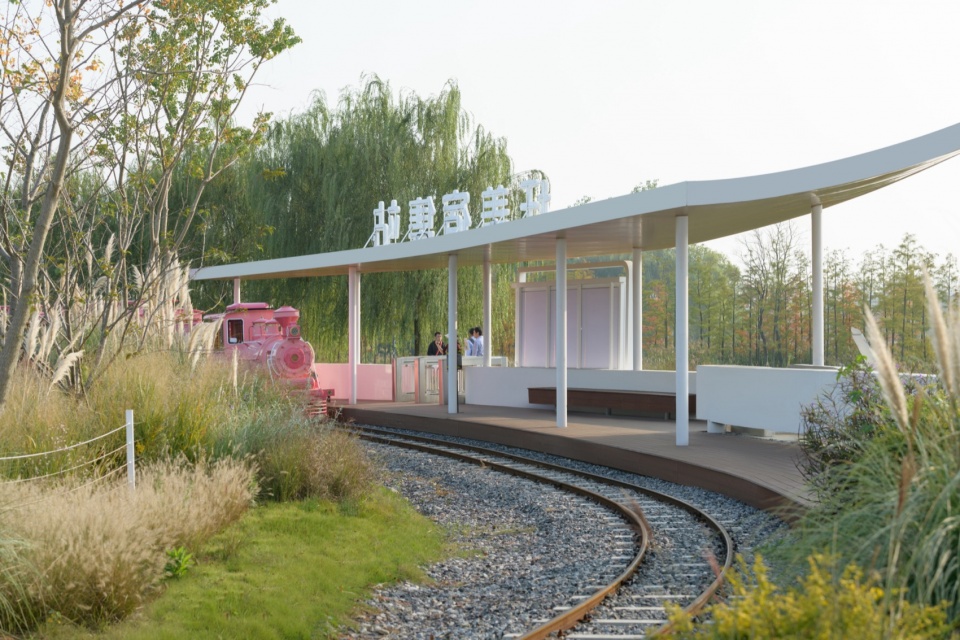Modern Time Tourist Resort