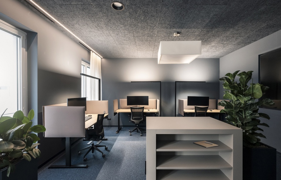 additive headquarters blue boxscape by noa