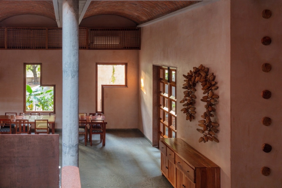 Telugu Medium by Sona Reddy Studio