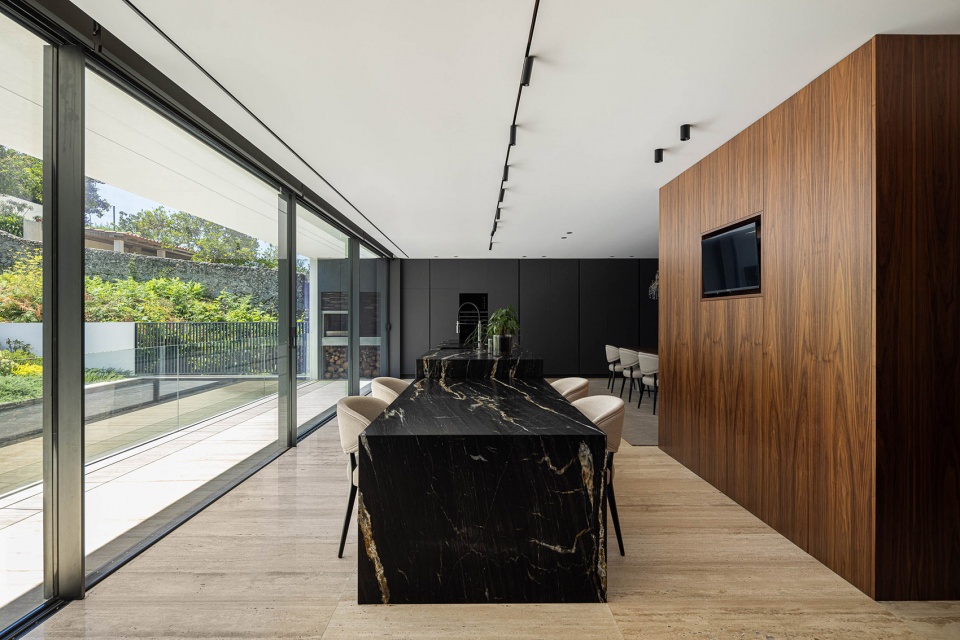 casa sa by sandro ferreira arquitectura