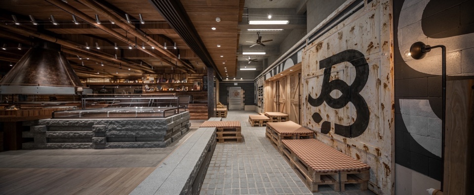 bread works by or design