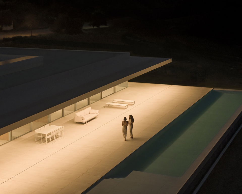 house in sotogrande by fran silvestre arquitectos