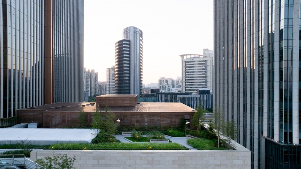 Midtown Forest Shanghai Xuhui Vanke Plaza Landscape Practice by THLA