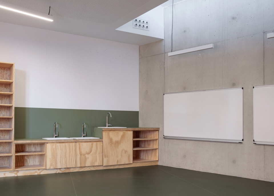 claudine hermann school by sam architecture