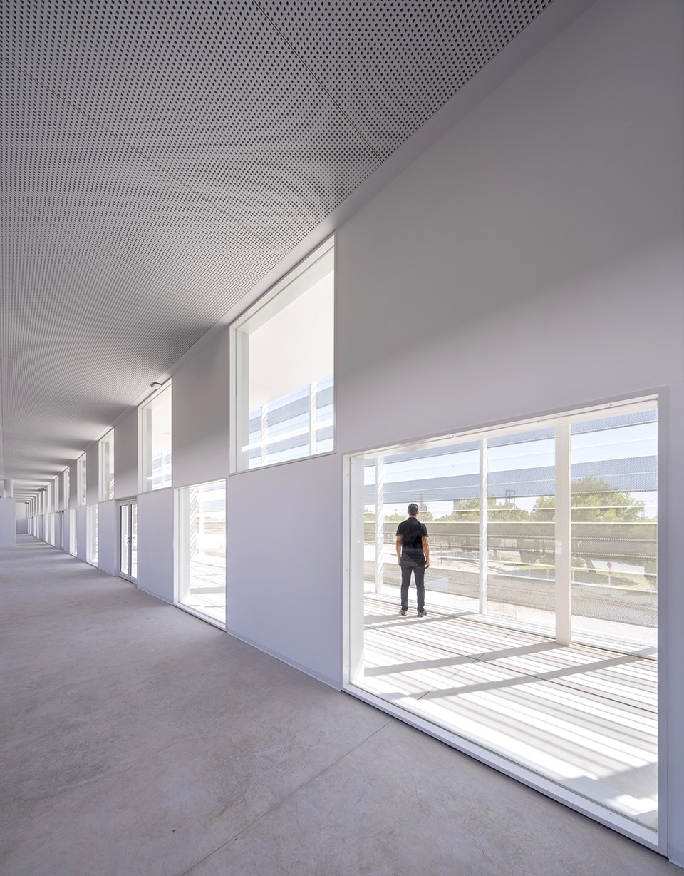 municipal sports pavilion in san vicente del raspeig by manuel costoya estudio de arquitectura naos 04 arquitectos