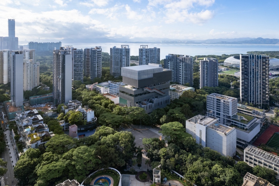 OFFICE FACT URBANUS Shenzhen Office Meng Yan