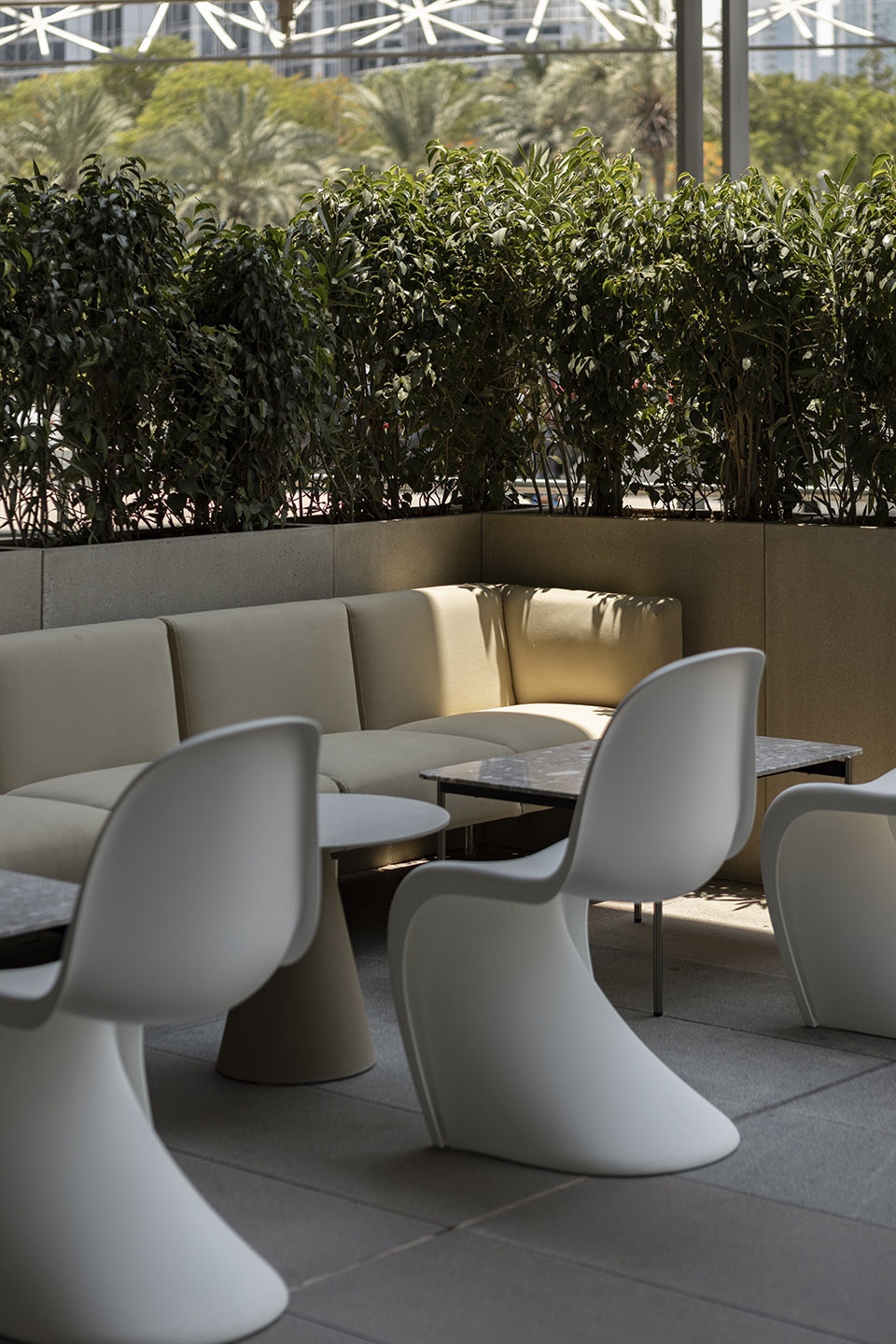 hplace cafeteria by atelier prototipi