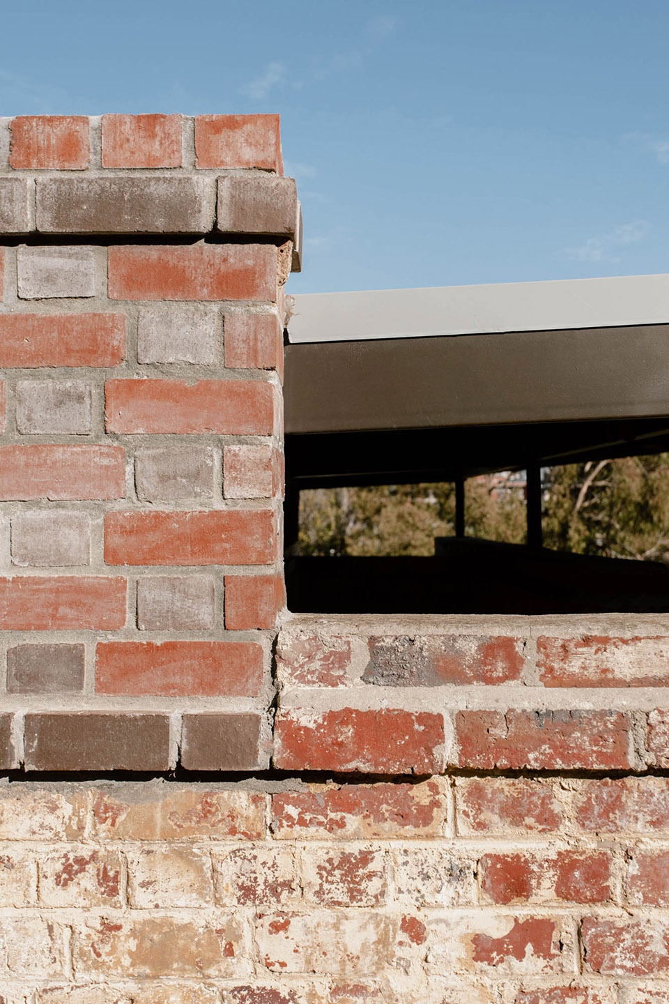 new visitors centre toilet block for the south african astronomical observatory in cape town by salt architects
