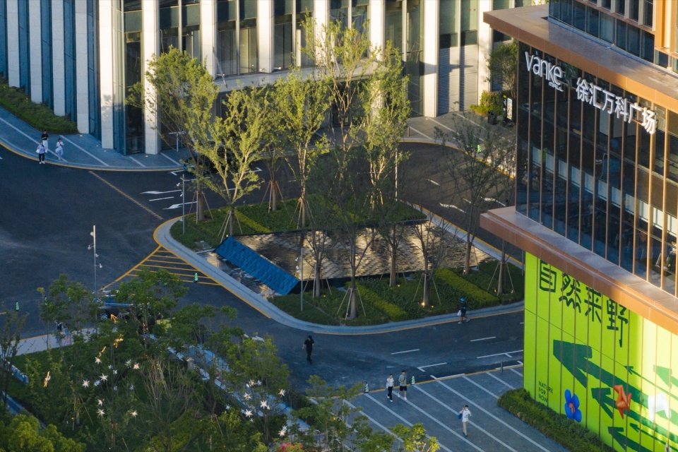 Midtown Forest Shanghai Xuhui Vanke Plaza Landscape Practice by THLA