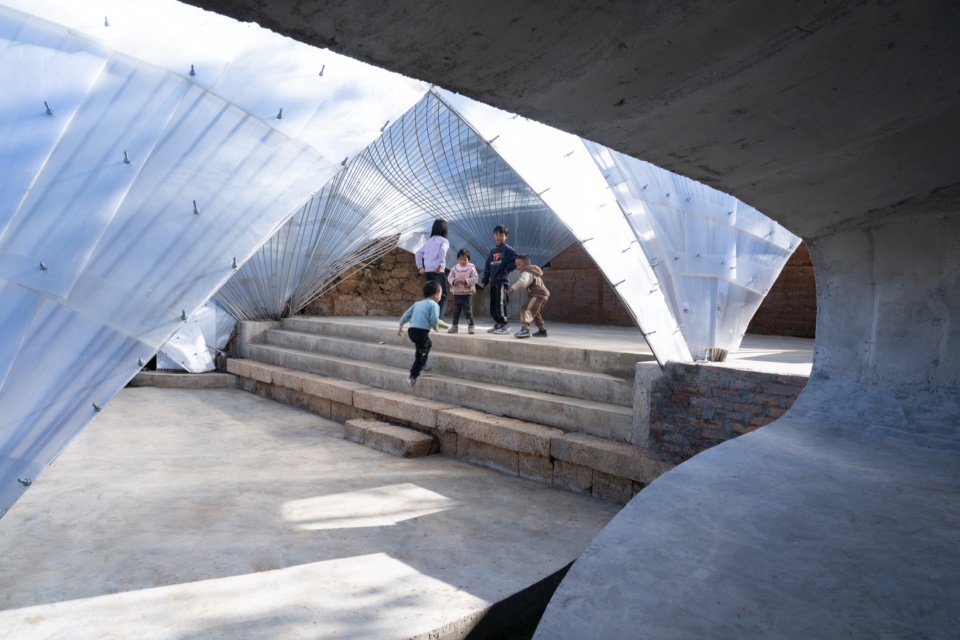 White Cloudy Village Cultural Center