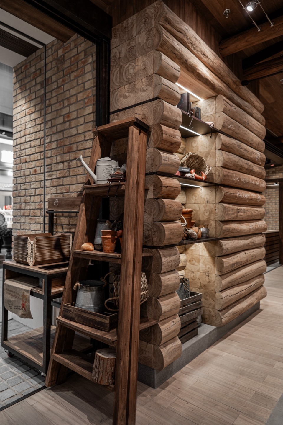bread works by or design