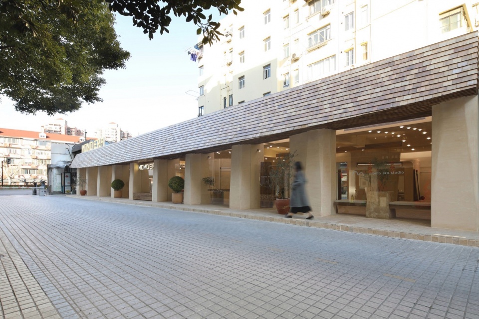 MOMO ERA STUDIO