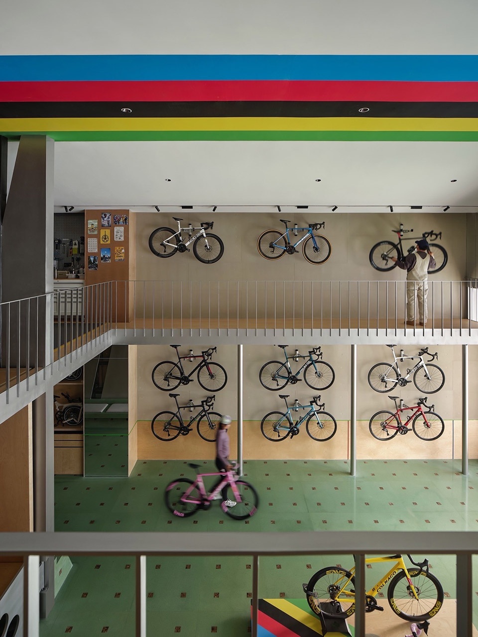 COLNAGO by Go Design studio