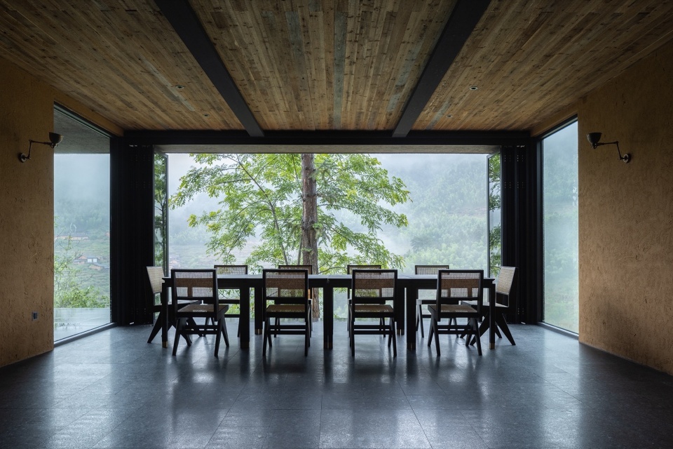 Commune STORE by Atelier Global