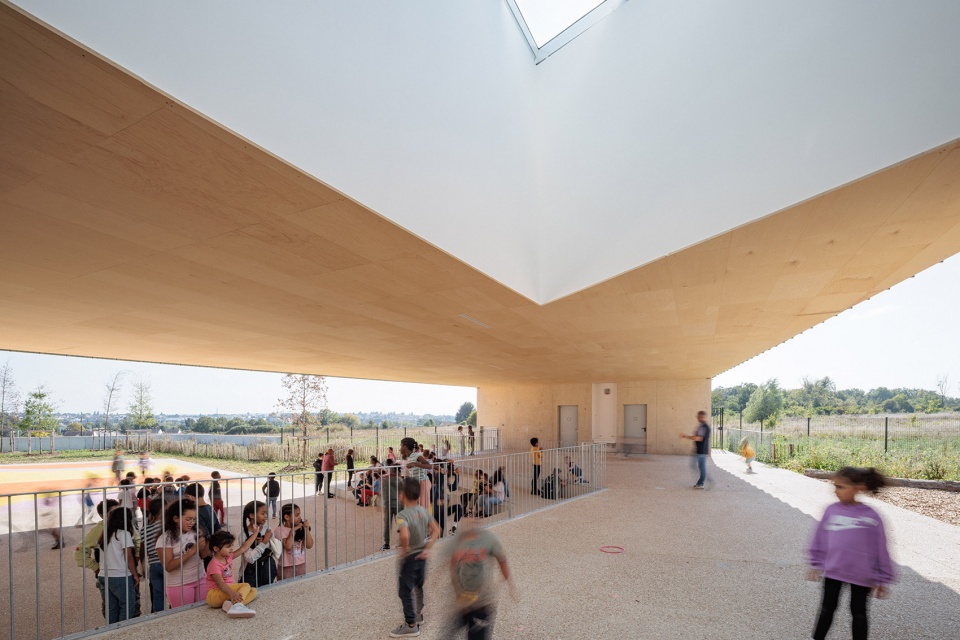 claudine hermann school by sam architecture