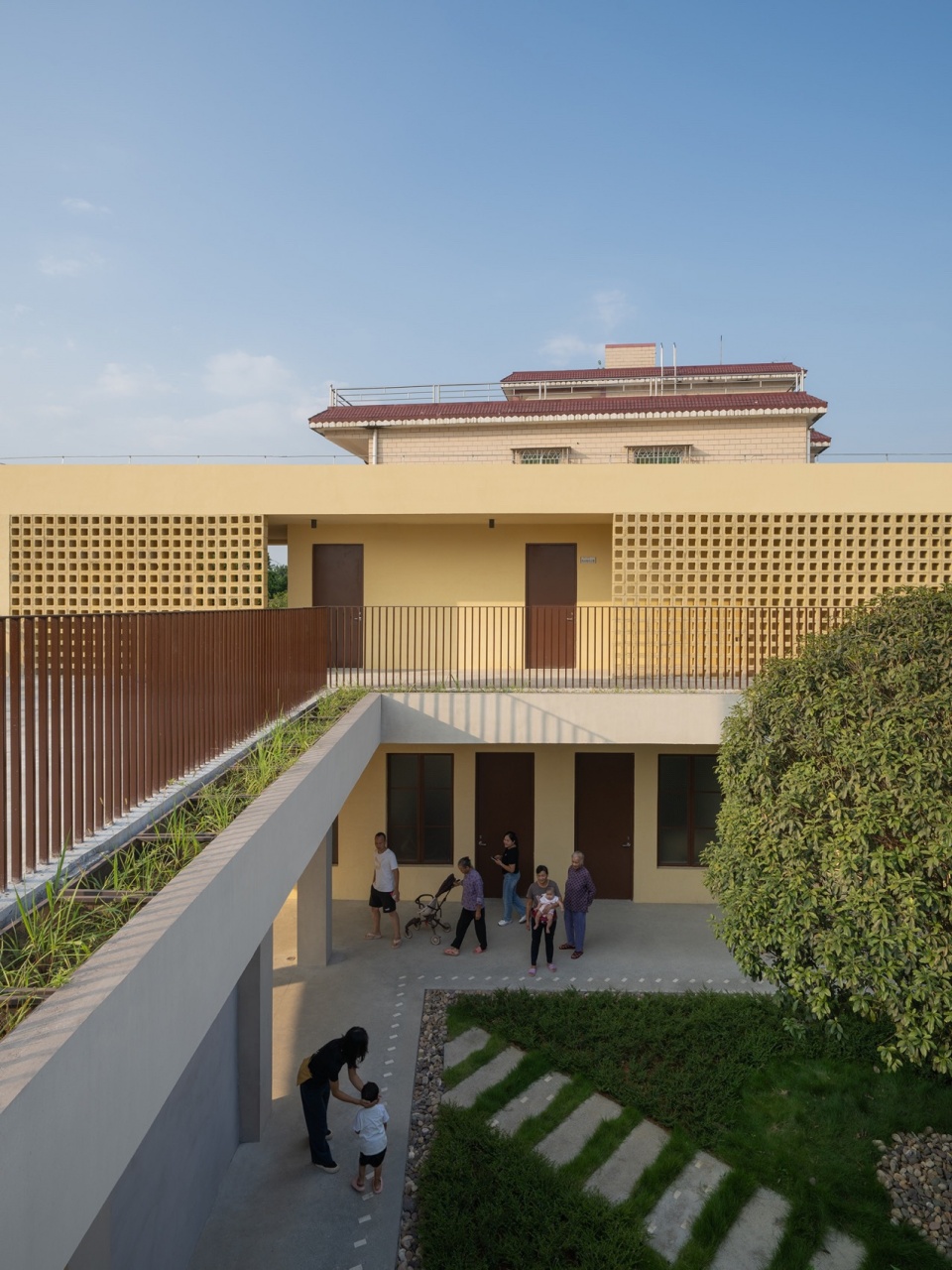 Yangbei Village CCP Elderly Day Care Center by Studio 10